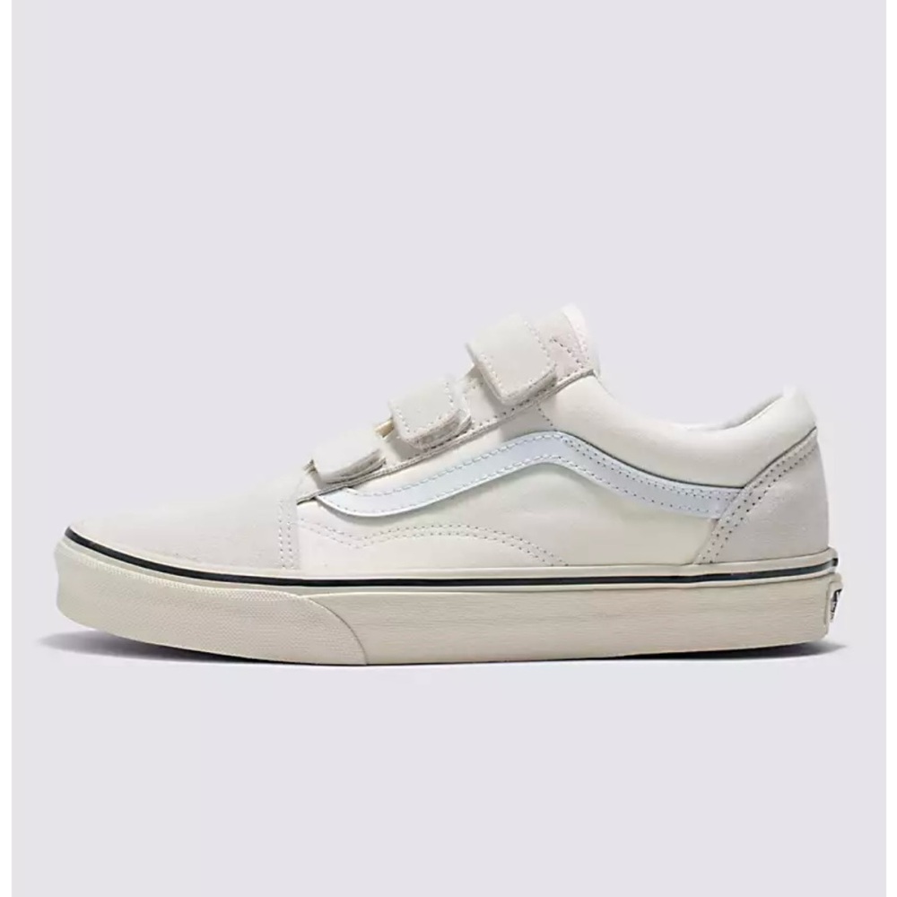 White / cream Velcro vans